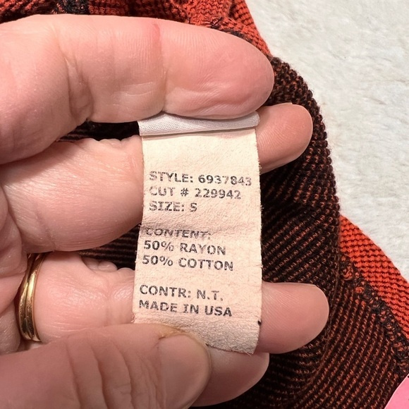 Cut Loose knit top womens size small - Picture 4 of 7